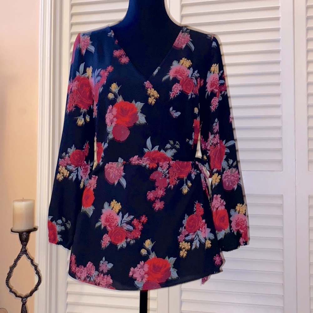 MichelStudio floral semi-sheer long sleeve wrap blouse top - Size 16 (XL)